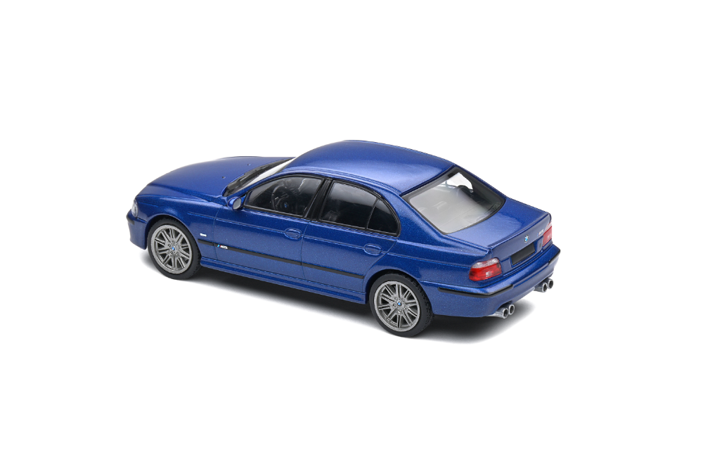 BMW  E39 M5 5.0 V8 32V – 2003