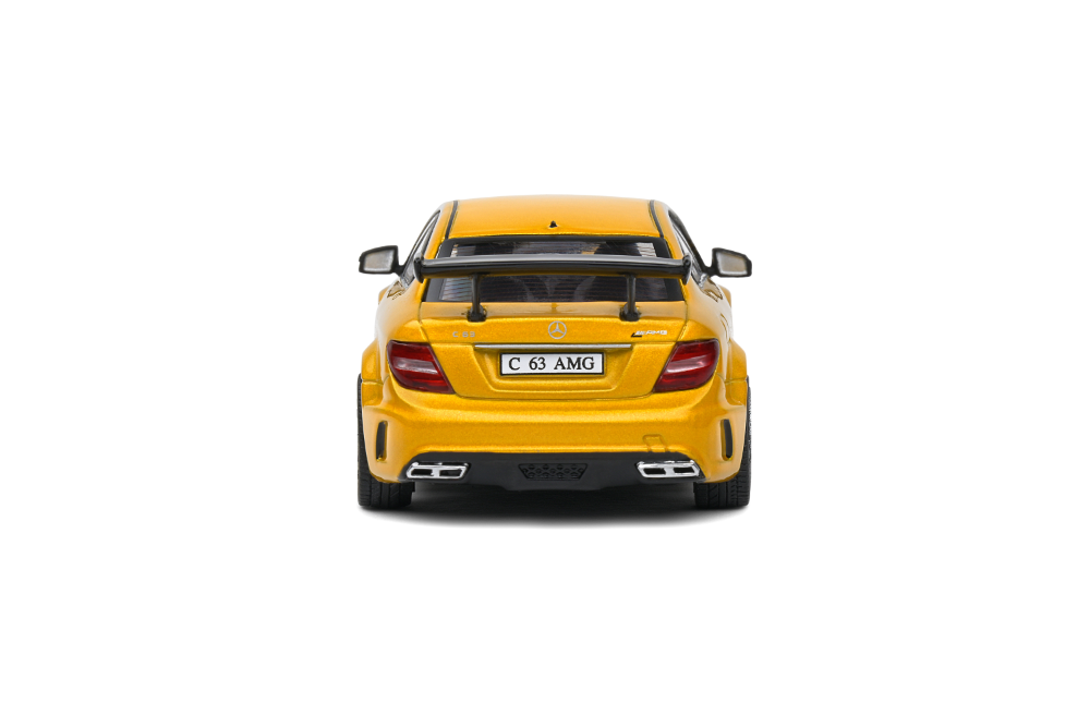 MERCEDES BENZ C63 AMG BLACK SERIES – 2012
