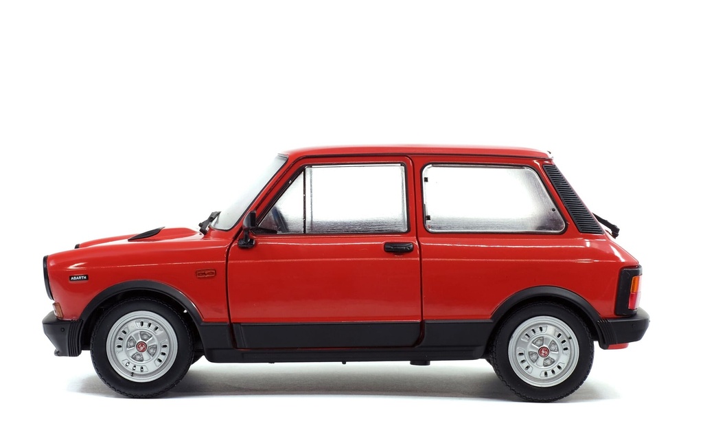 1:18 AUTOBIANCHI A112 MK.5 ABARTH 1980