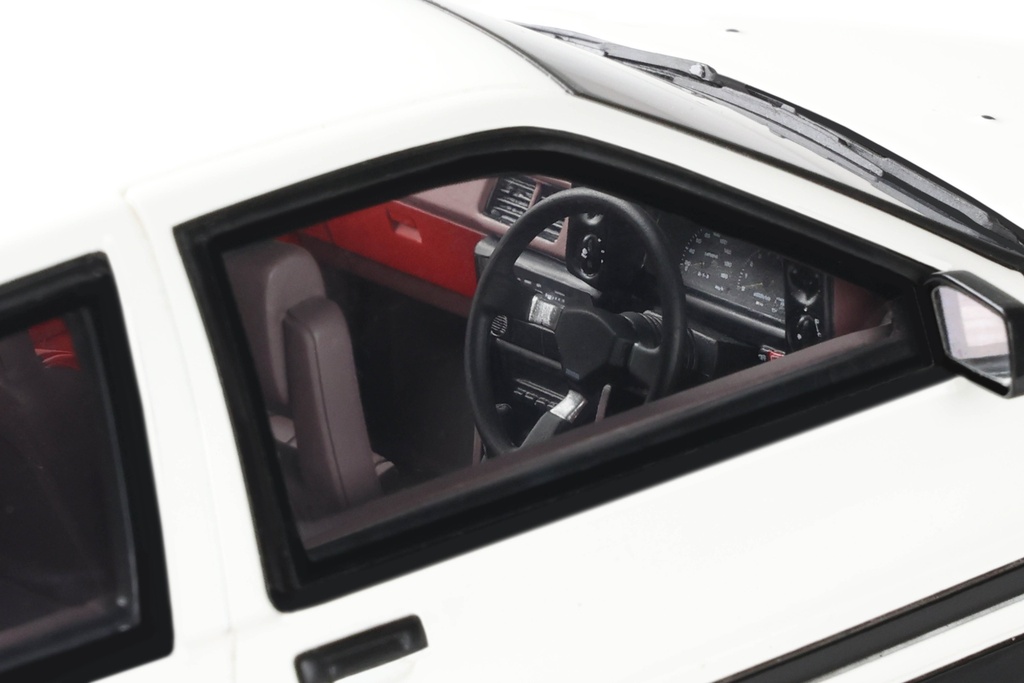 TOYOTA SPRINTER TRUENO (AE86) -1985