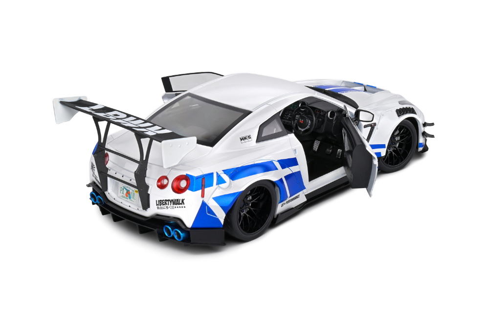 NISSAN GT-R (R35) W/ LIBERTY WALK BODY KIT 2.0 - 2024