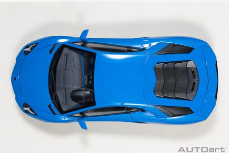 AUTOART LAMBORGHINI 1/18 AVENTADOR S 2017