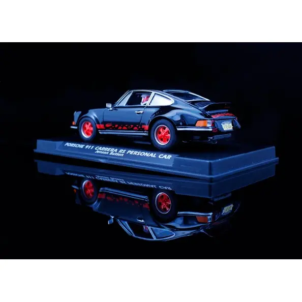 fly-a2073-porsche-911-jenson-button (1).webp