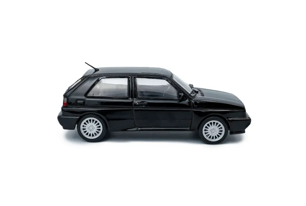 s4311303-volkswagen-golf-rally-black-1989-05.webp