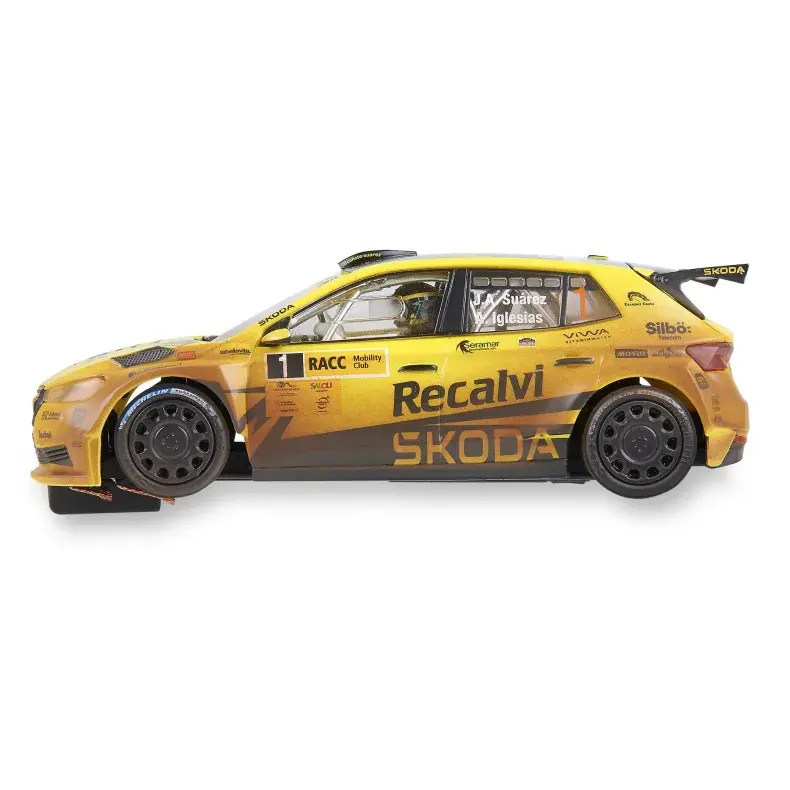 skoda-fabia-wrc2-cohete-suarez-mud-effect (1).webp