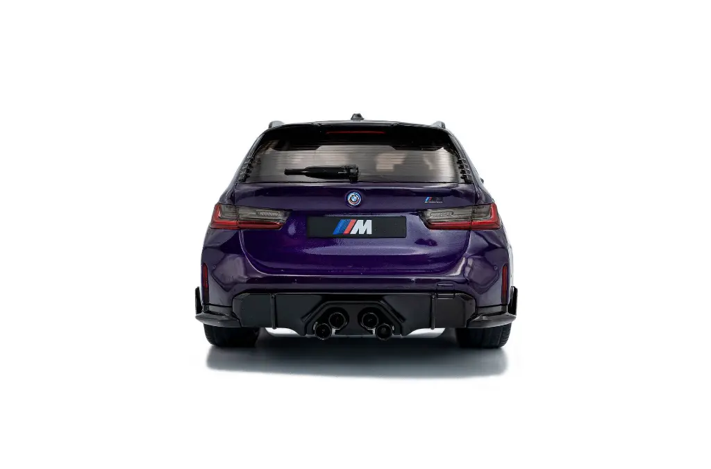 bmw-m3-touring-with-performance-parts-twilight-purple-pearl-metallic-2024-03.webp