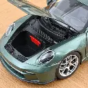 porsche-911-s-t-2023-vert-malachite-metallise-1-18 (1).webp