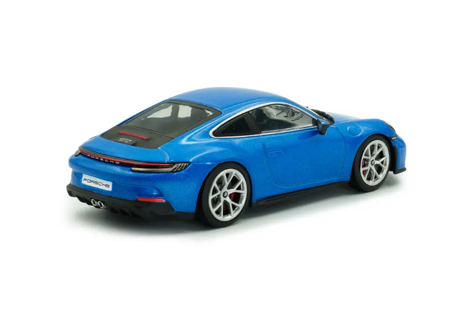 porsche-911-992-gt3-touring-south-sea-blue-metallic-2023-04.webp