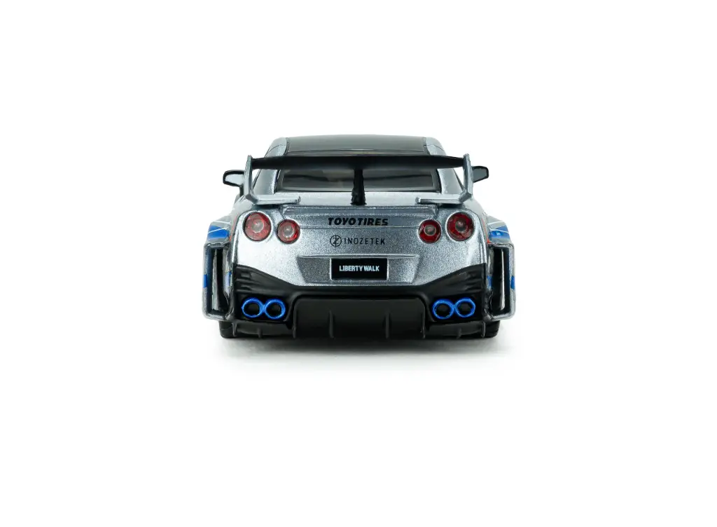 s4311211-nissan-gt-r-r35-liberty-walk-silhouette-silver-and-blue-stripes-2020-03.webp