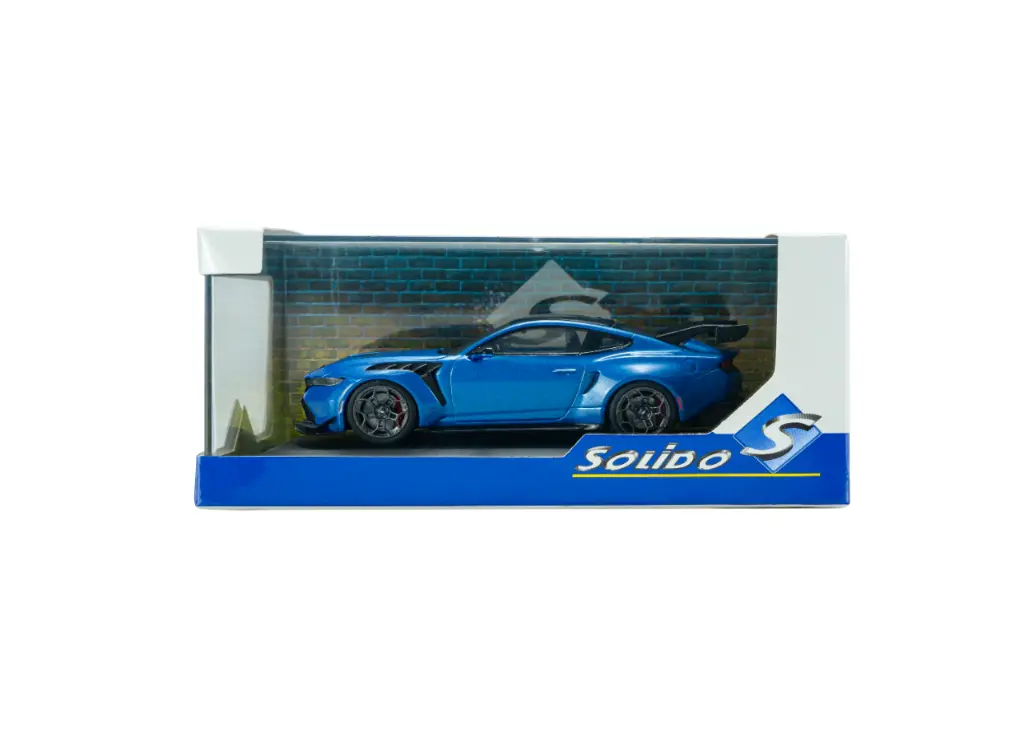 S4318301-B.webp