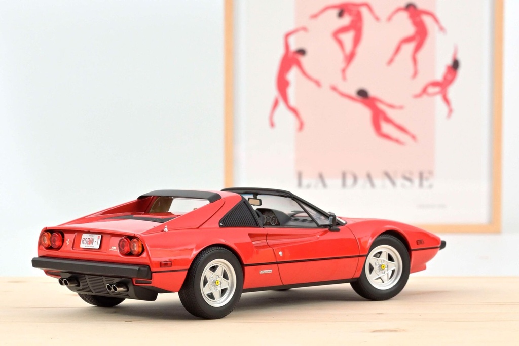 1:18 FERRARI 308 GTS - 1982
