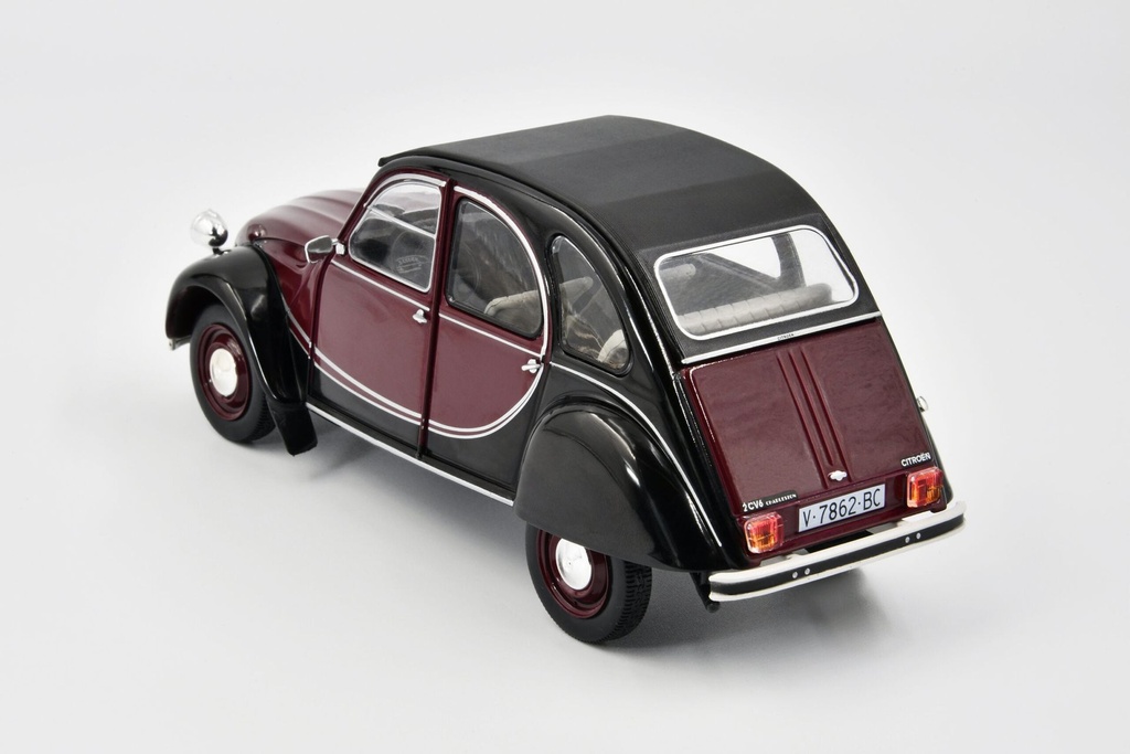 1:24 CITROËN 2CV 6 CHARLESTON 1982