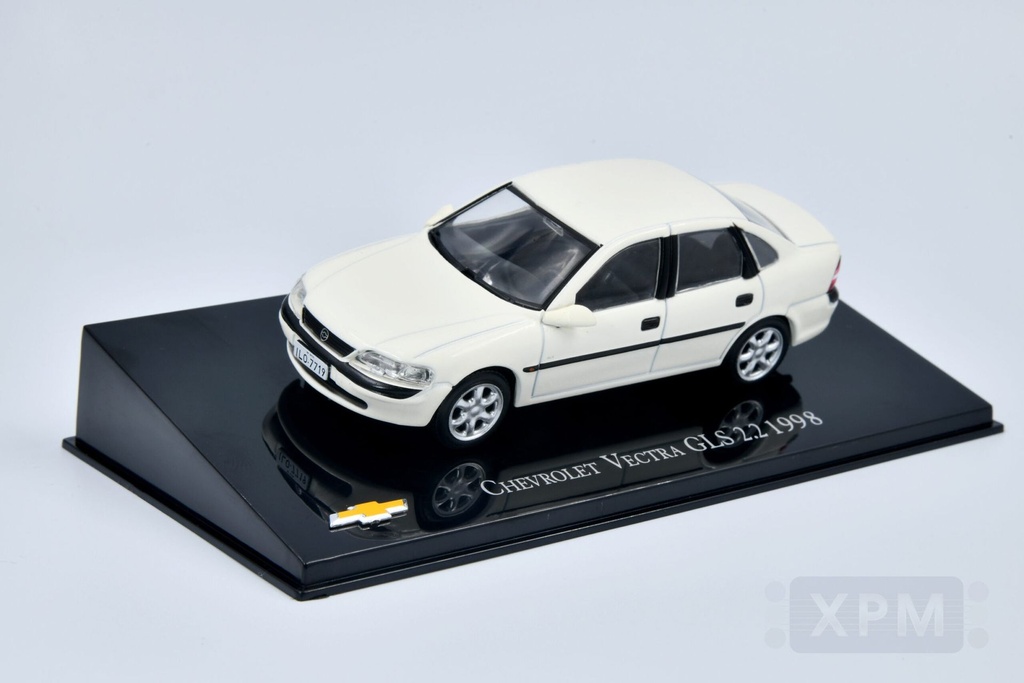 1:43 CHEVROLET VECTRA GLS 2.2 -SALVAT-