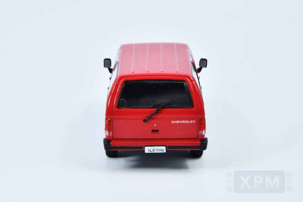 1:43 CHEVROLET Veraneio Custom