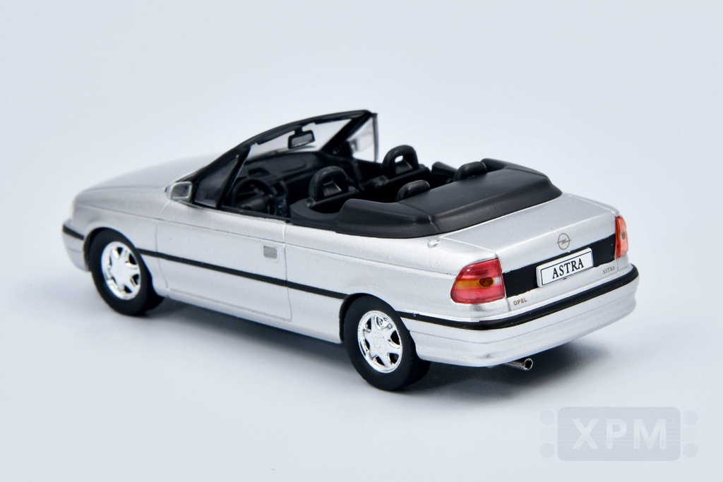 1:43 OPEL ASTRA F CABRIOLET 1998