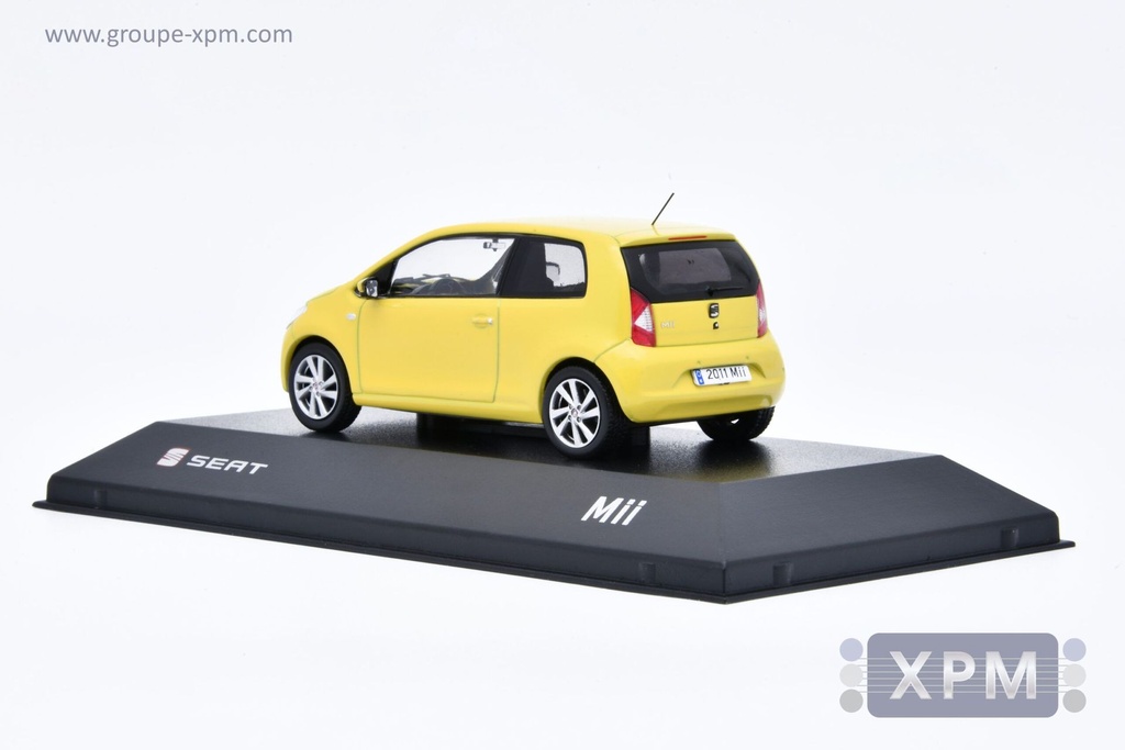 1:43 SEAT MII - 2013