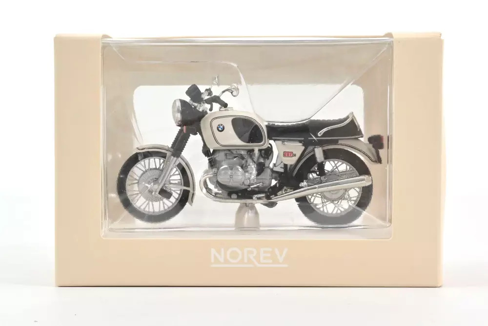 1:18 BMW R90/6 - 1974