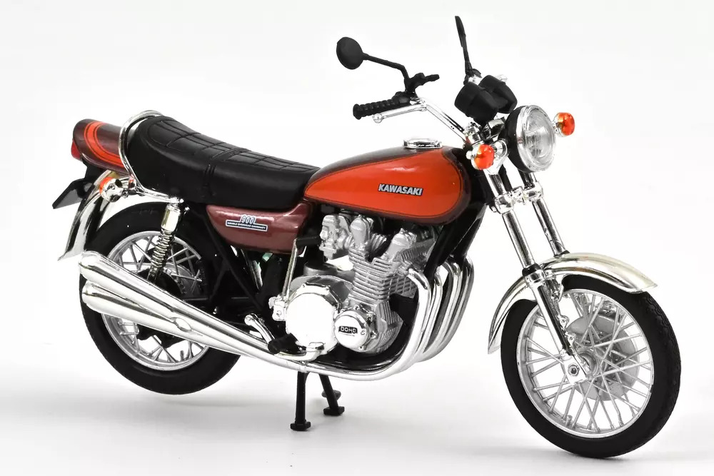 1:18 KAWASAKI Z900 - 1973