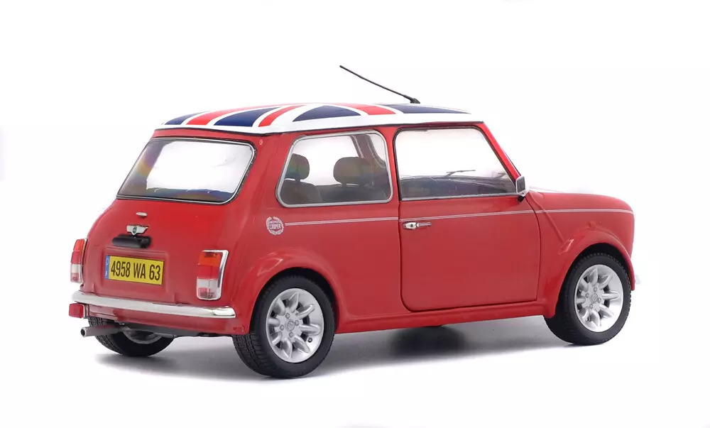 1:18 MINI COOPER SPORT- 1997
