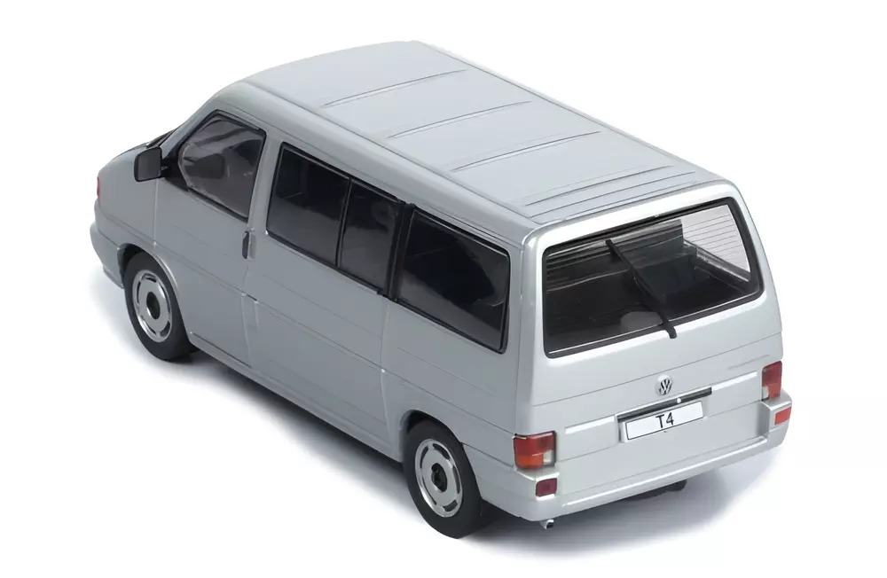1:43 VOLKSWAGEN T4 MULTIVAN - 1990
