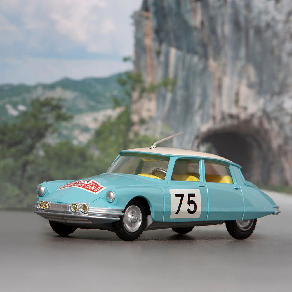 323 CITROEN DS IN MONTE-CARLO TRIM 1:47