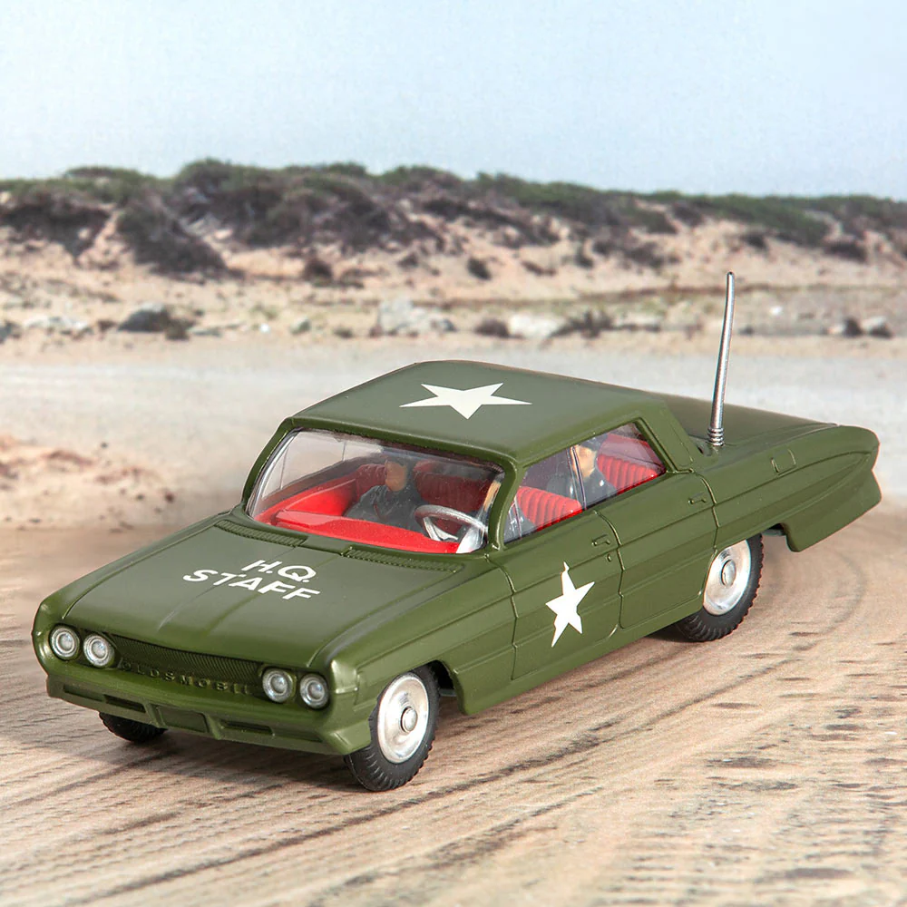 358  OLDSMOBILE 88 "HQ STAFF CAR" - 1961 1:49