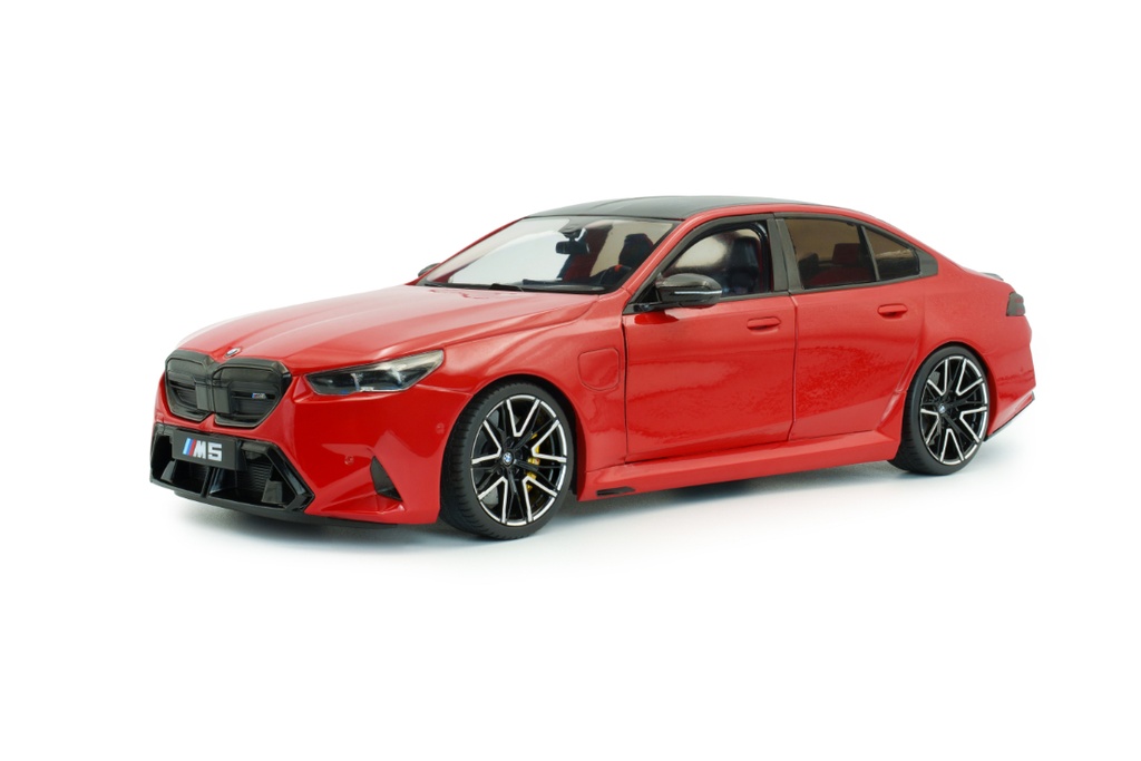 1:18 BMW M5 (G90) - 2025
