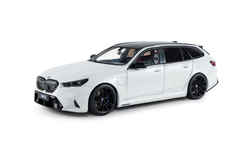 BMW M5 TOURING (G99) - 2025
