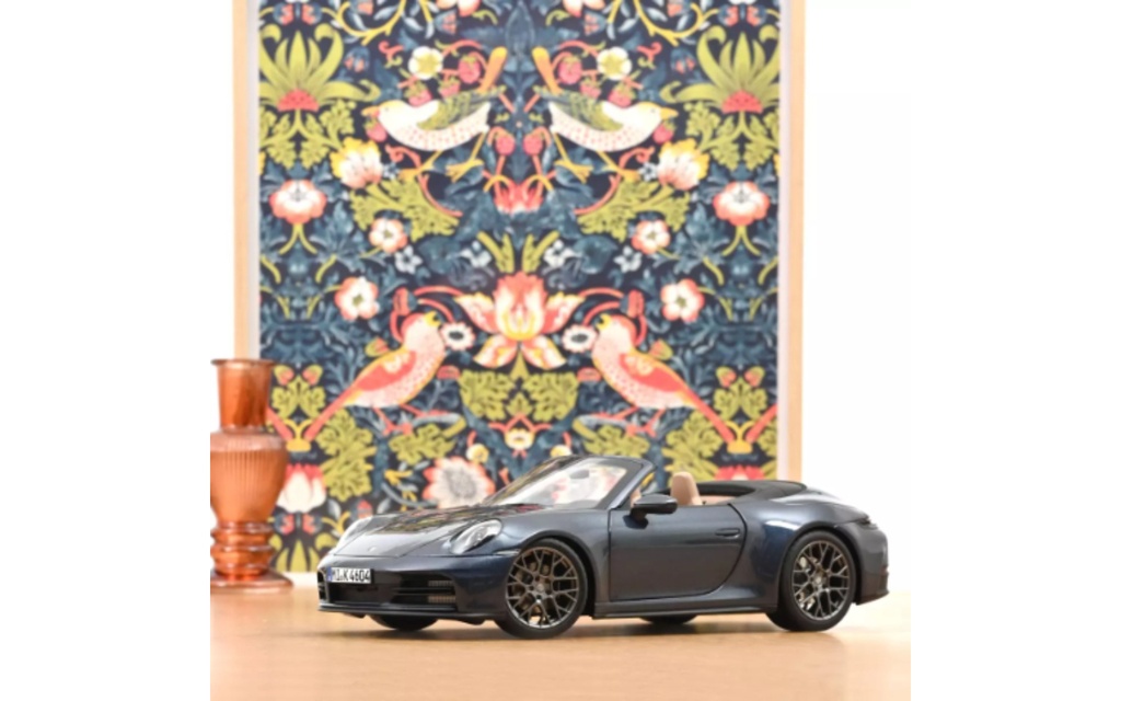 PORSCHE 911 (992.2) CARRERA CABRIOLET - 2025