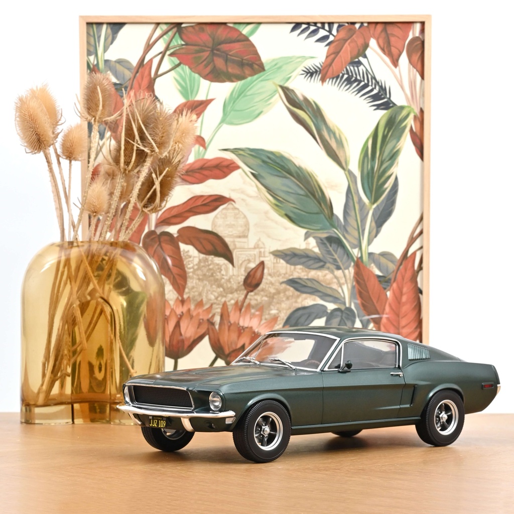 1:12 FORD MUSTANG FASTBACK - 1968 