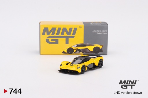 [MGT00744-L] 1:64 ASTON MARTIN VALKYRIE 2023 SIMS MANS 2023 JACK AITKEN - PIPO DERANI - ALEXANDER